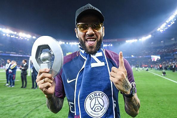 Dani Alves has his eyes set on the Premier League